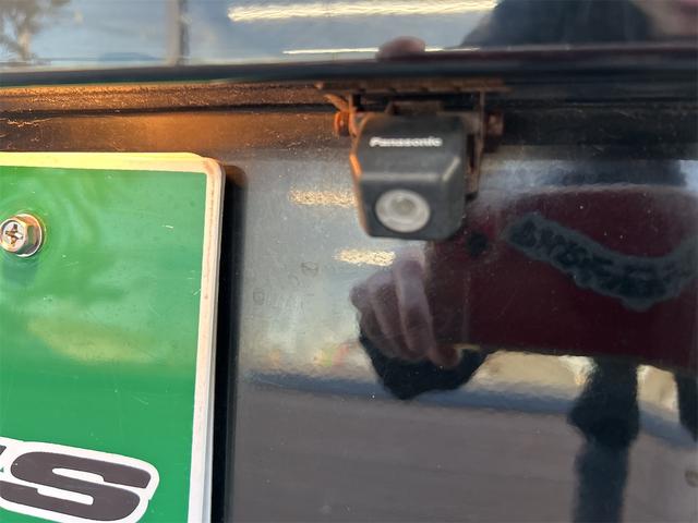 インサイト ＬＳ　アルミホイール　オートライト　ＨＩＤ　ＣＶＴ　キーレスエントリー　盗難防止システム　Ｂｌｕｅｔｏｏｔｈ　衝突安全ボディ　ＡＢＳ　ＥＳＣ　エアコン（17枚目）