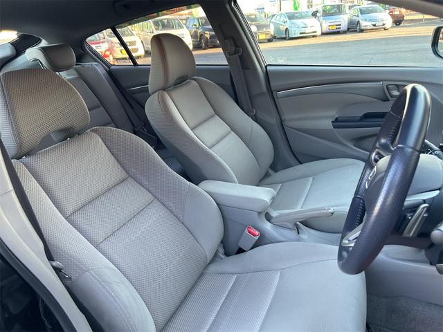 インサイト ＬＳ　アルミホイール　オートライト　ＨＩＤ　ＣＶＴ　キーレスエントリー　盗難防止システム　Ｂｌｕｅｔｏｏｔｈ　衝突安全ボディ　ＡＢＳ　ＥＳＣ　エアコン（29枚目）