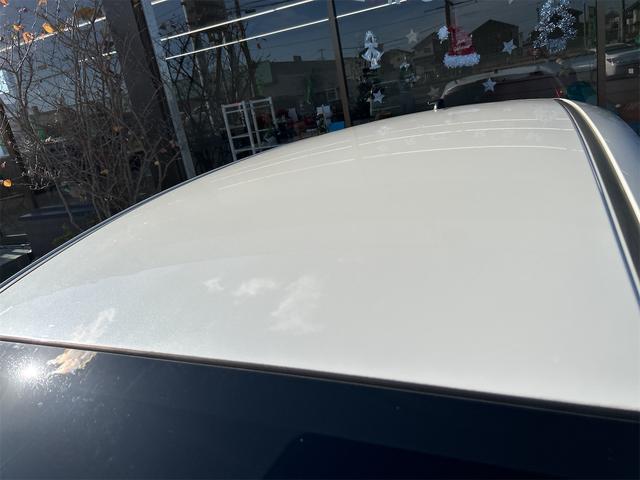 フィット １３Ｇ・Ｆパッケージ　ＥＴＣ　ナビ　衝突被害軽減システム　アルミホイール　スマートキー　アイドリングストップ　電動格納ミラー　フルフラット　ＣＶＴ　盗難防止システム　衝突安全ボディ　ＡＢＳ　ＥＳＣ　ＵＳＢ（12枚目）