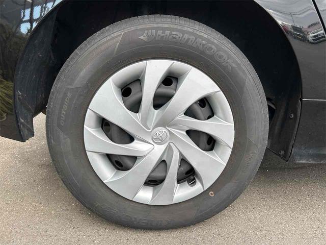 ヤリス ハイブリッドＸ　ＥＴＣ　バックカメラ　オートクルーズコントロール　レーンアシスト　衝突被害軽減システム　オートマチックハイビーム　オートライト　スマートキー　電動格納ミラー　ＣＶＴ　盗難防止システム　衝突安全ボディ（19枚目）