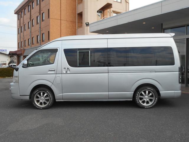 ハイエースバン SロングワイドDX GLパッケージ 4WD キャンピング ナビ バックカメラ べバストFFヒーター 外部電源入力可 AC100Vコンセント&ソケット サブバッテリー シンク 排水給水 シャワー付き テーブル&ソファー 網戸 カーテン(43枚目)