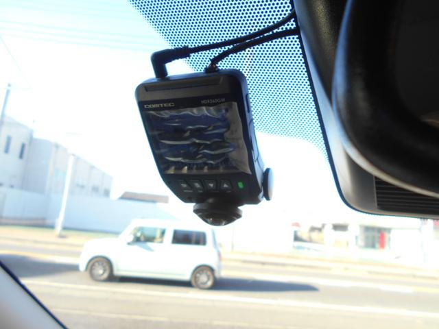 デイズ ハイウェイスター　Ｇターボ　４ＷＤ　ターボ　ナビ　バックカメラ　地デジＴＶ　ドライブレコーダー　プッシュスタート　シートヒーター　純正アルミ積込（8枚目）