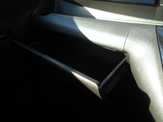 デイズ ハイウェイスター　Ｇターボ　４ＷＤ　ターボ　ナビ　バックカメラ　地デジＴＶ　ドライブレコーダー　プッシュスタート　シートヒーター　純正アルミ積込（26枚目）