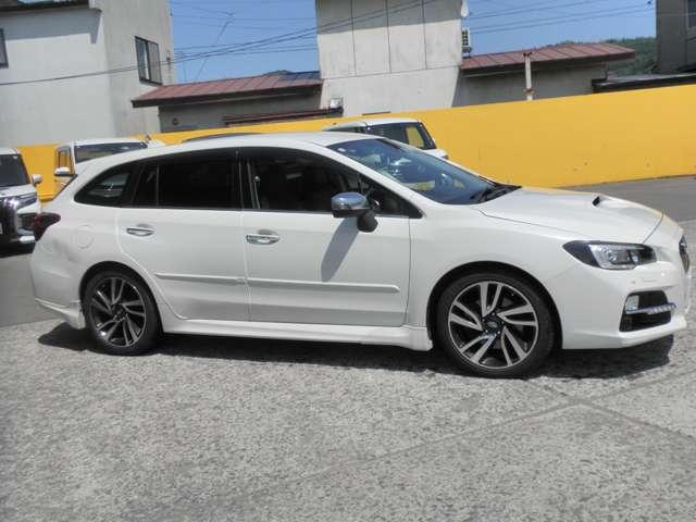 レヴォーグ 2.0GT-Sアイサイト 4WD(4枚目)