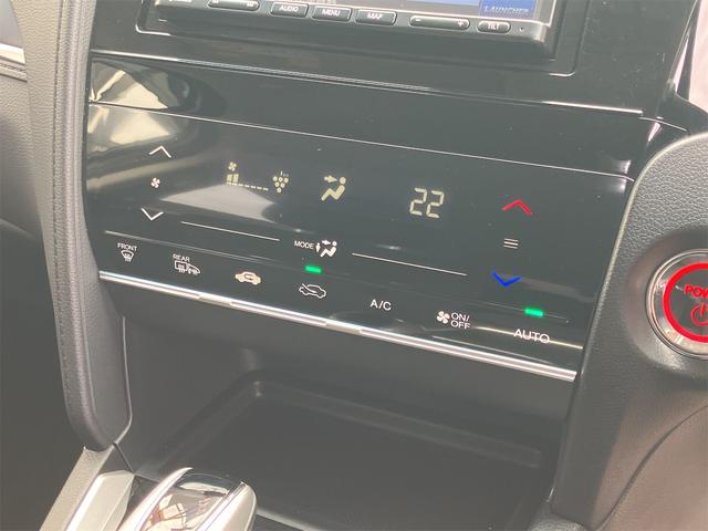 シャトル ハイブリッド　ホンダセンシング　４ＷＤ　ドライブレコーダー　バックカメラ　ナビ　オートクルーズコントロール　レーンアシスト　衝突被害軽減システム　オートライト　スマートキー　電動格納ミラー　ＡＴ　盗難防止システム　衝突安全ボディ（6枚目）