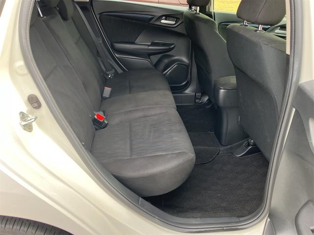 シャトル ハイブリッド　ホンダセンシング　４ＷＤ　ドライブレコーダー　バックカメラ　ナビ　オートクルーズコントロール　レーンアシスト　衝突被害軽減システム　オートライト　スマートキー　電動格納ミラー　ＡＴ　盗難防止システム　衝突安全ボディ（34枚目）