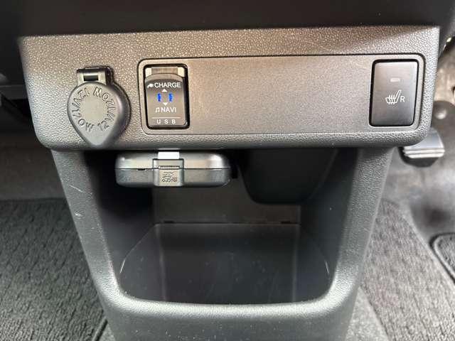 ブーン １．０　シルク　Ｇパッケージ　ＳＡＩＩＩ　４ＷＤ（31枚目）