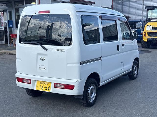 ハイゼットカーゴ ＤＸ　４ＷＤ　ＡＴ　ＥＴＣ　両側スライドドア　エアコン　パワーウィンドウ　運転席エアバッグ　助手席エアバッグ（5枚目）