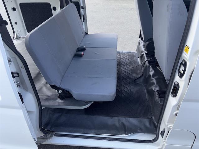 ハイゼットカーゴ ＤＸ　４ＷＤ　ＡＴ　ＥＴＣ　両側スライドドア　エアコン　パワーウィンドウ　運転席エアバッグ　助手席エアバッグ（23枚目）