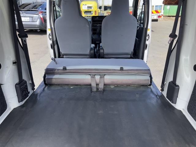 ハイゼットカーゴ ＤＸ　４ＷＤ　ＡＴ　ＥＴＣ　両側スライドドア　エアコン　パワーウィンドウ　運転席エアバッグ　助手席エアバッグ（24枚目）