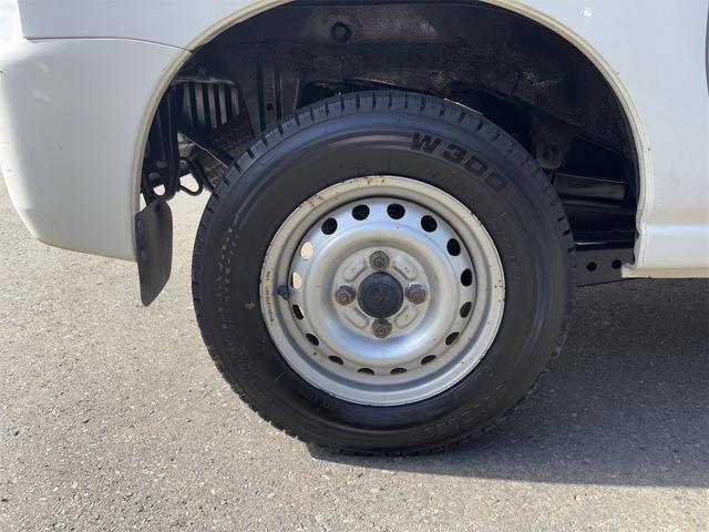 ハイゼットカーゴ ＤＸ　４ＷＤ　ＡＴ　ＥＴＣ　両側スライドドア　エアコン　パワーウィンドウ　運転席エアバッグ　助手席エアバッグ（29枚目）