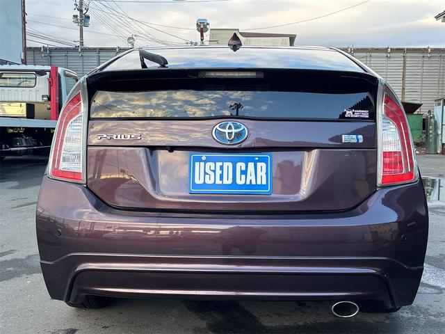 プリウス Sマイコーデ ETC ナビ TV アルミホイール オートライト HID CVT スマートキー 電動格納ミラー 100V電源 盗難防止システム Bluetooth 衝突安全ボディ ABS ESC エアコン(16枚目)