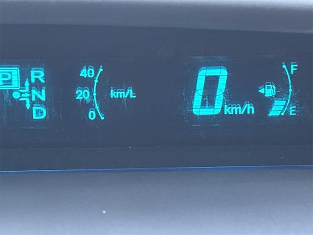 プリウス Sマイコーデ ETC ナビ TV アルミホイール オートライト HID CVT スマートキー 電動格納ミラー 100V電源 盗難防止システム Bluetooth 衝突安全ボディ ABS ESC エアコン(27枚目)