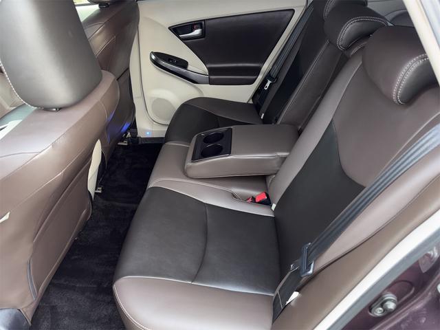 プリウス Sマイコーデ ETC ナビ TV アルミホイール オートライト HID CVT スマートキー 電動格納ミラー 100V電源 盗難防止システム Bluetooth 衝突安全ボディ ABS ESC エアコン(42枚目)