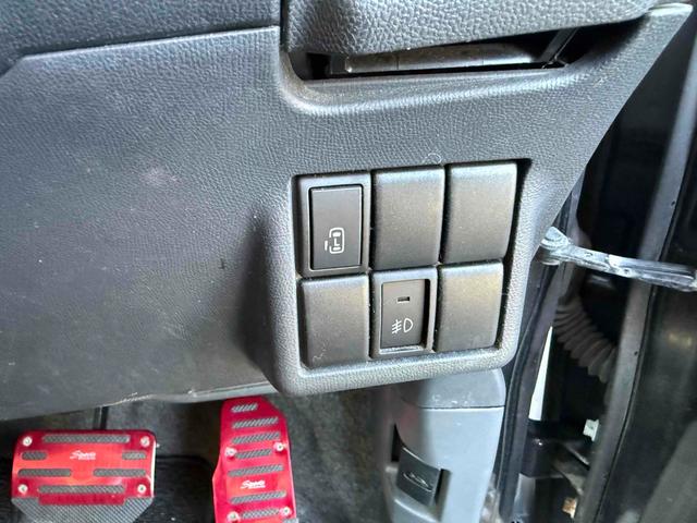 パレットＳＷ ＸＳ　両側スライド・片側電動　ナビ　ＨＩＤ　エアロ　スマートキー　ベンチシート　ＣＶＴ　盗難防止システム　ＡＢＳ　ＣＤ　ＵＳＢ　アルミホイール　衝突安全ボディ　エアコン　パワーステアリング　パワーウィンドウ（5枚目）