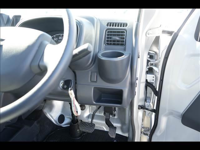 キャリイトラック ＫＣ　エアコン・パワステ　４ＷＤ　レンタカーアップ（17枚目）