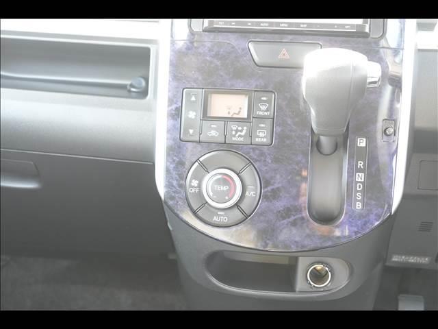 タント カスタムＸ　トップエディション“ＳＡＩＩＩ”（13枚目）