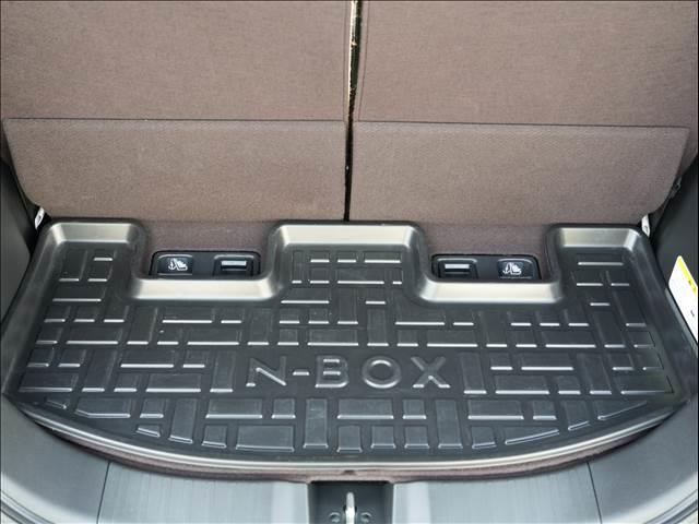 Ｎ－ＢＯＸカスタム カスタム　Ｇ・ＥＸターボ　Ｈｏｎｄａ　ＳＥＮＳＩＮＧ（31枚目）