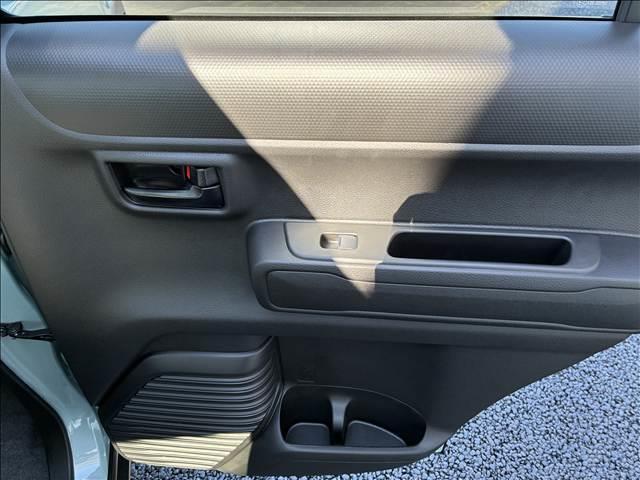 ハスラー ＨＹＢＲＩＤ　Ｇ　届出済未使用車（28枚目）