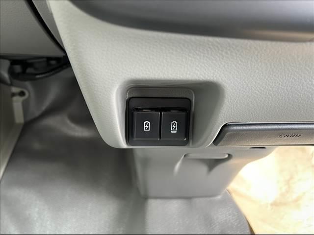 エブリイ ＰＡリミテッド　ＣＶＴ　４ＷＤ　届出済未使用車（25枚目）