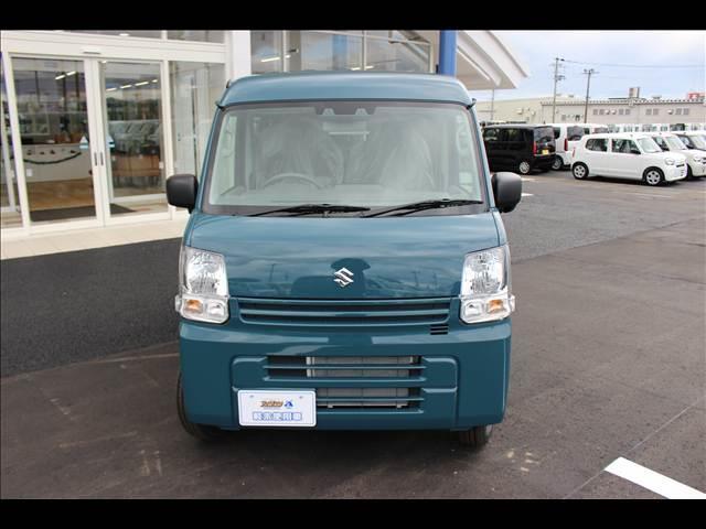 エブリイ ＰＡリミテッド　ＣＶＴ　４ＷＤ　届出済未使用車（3枚目）