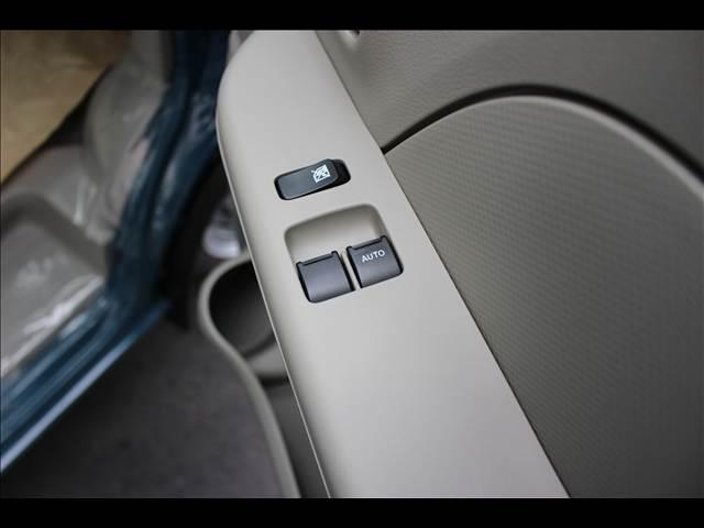 エブリイ ＰＡリミテッド　ＣＶＴ　４ＷＤ　届出済未使用車（13枚目）