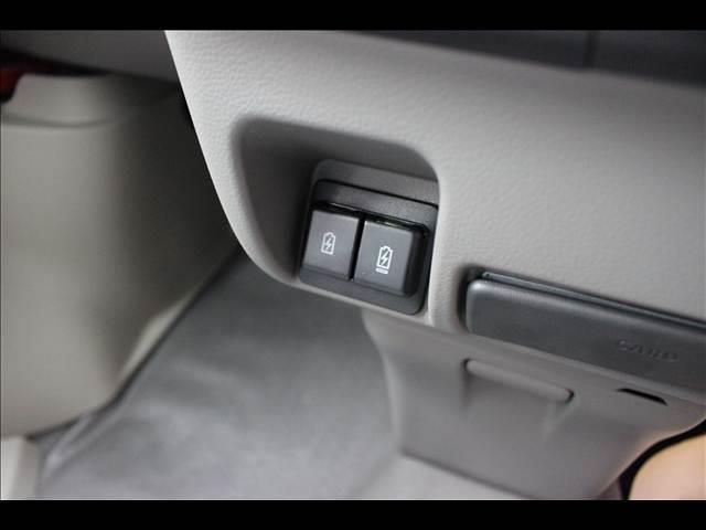 エブリイ ＰＡリミテッド　ＣＶＴ　４ＷＤ　届出済未使用車（16枚目）