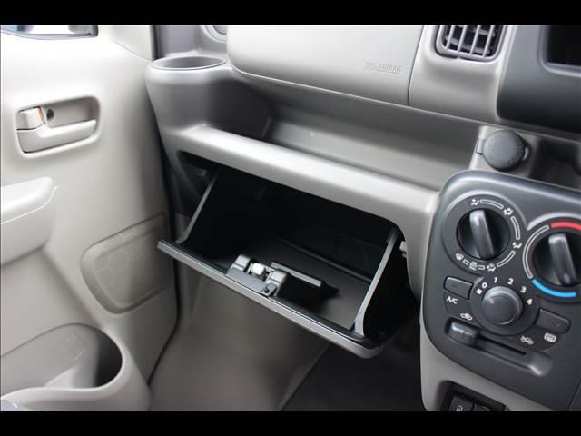 エブリイ ＰＡリミテッド　ＣＶＴ　４ＷＤ　届出済未使用車（27枚目）