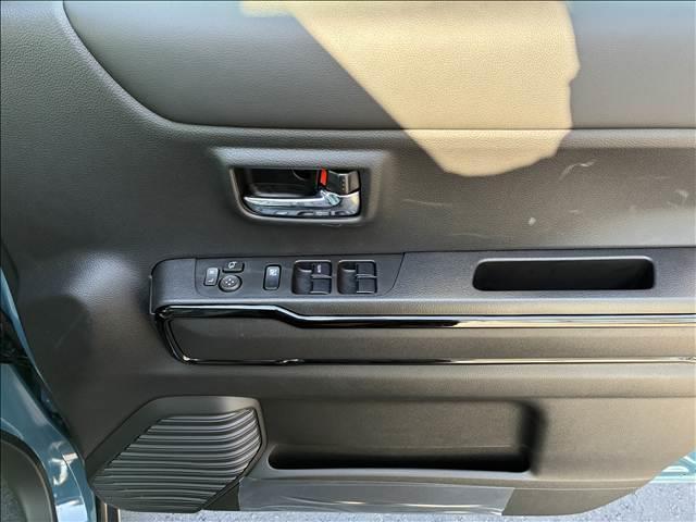 ハスラー ＨＹＢＲＩＤ　Ｘ　届出済未使用車（13枚目）