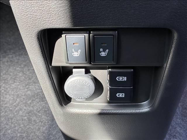 ハスラー ＨＹＢＲＩＤ　Ｘ　届出済未使用車（32枚目）