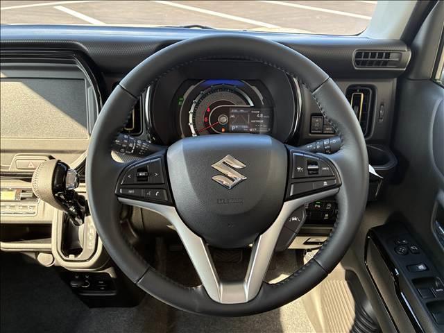 ハスラー ＨＹＢＲＩＤ　Ｘ　届出済未使用車（9枚目）