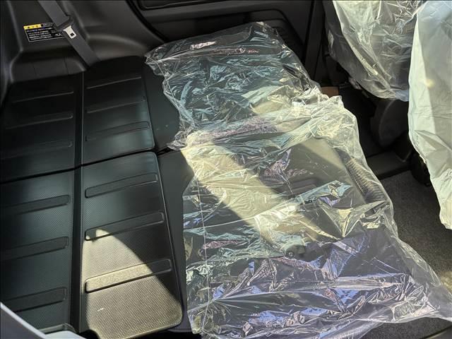 ハスラー ＨＹＢＲＩＤ　Ｘ　届出済未使用車（18枚目）