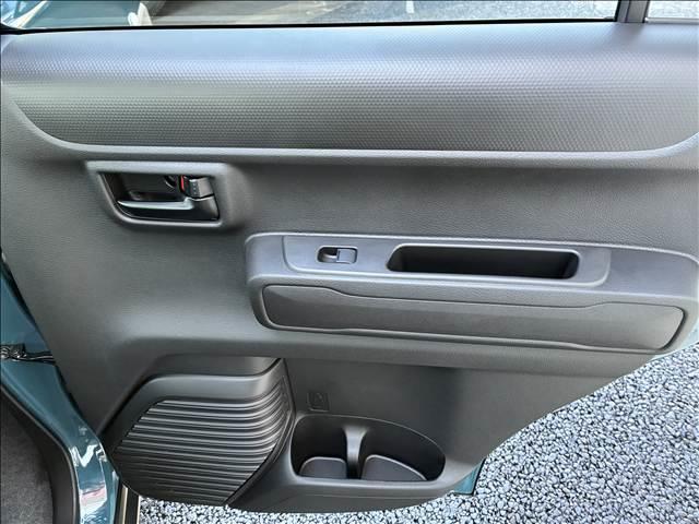 ハスラー ＨＹＢＲＩＤ　Ｇ　届出済未使用車（13枚目）