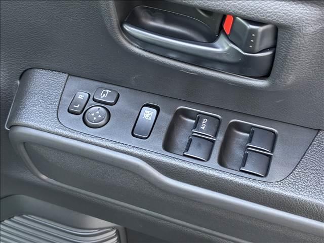 ハスラー ＨＹＢＲＩＤ　Ｇ　届出済未使用車（15枚目）