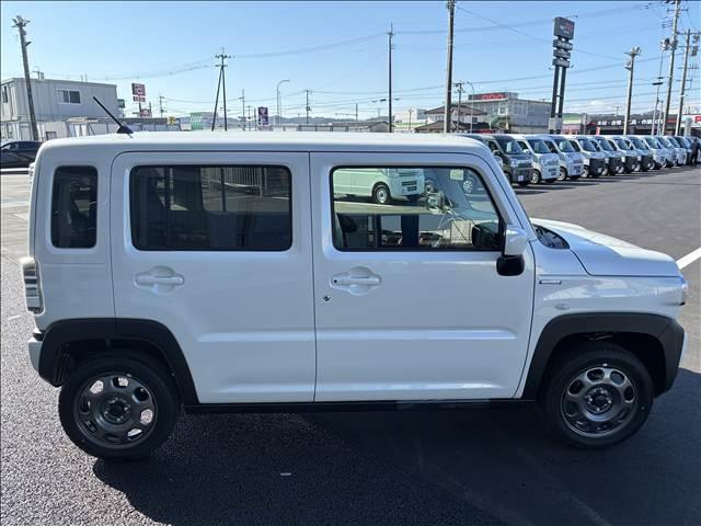 ハスラー ＨＹＢＲＩＤ　Ｇ　届出済未使用車（6枚目）