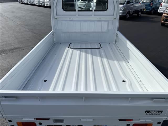 キャリイトラック ＫＣ　エアコン・パワステ　５ＭＴ　４ＷＤ　届出済未使用車（9枚目）