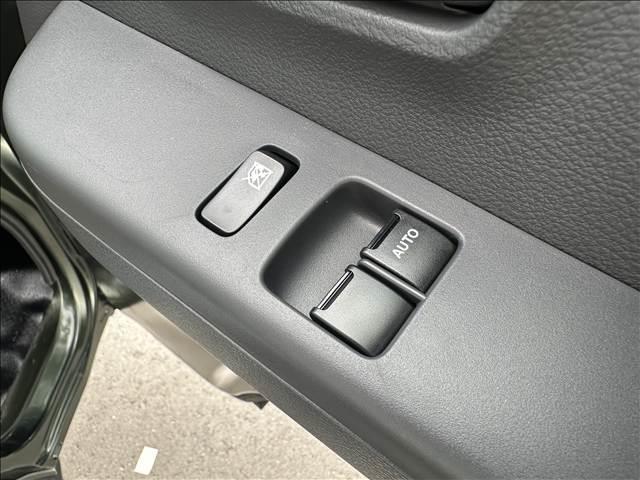 キャリイトラック ＫＣ　エアコン・パワステ　４ＡＴ　４ＷＤ　届出済未使用車（11枚目）