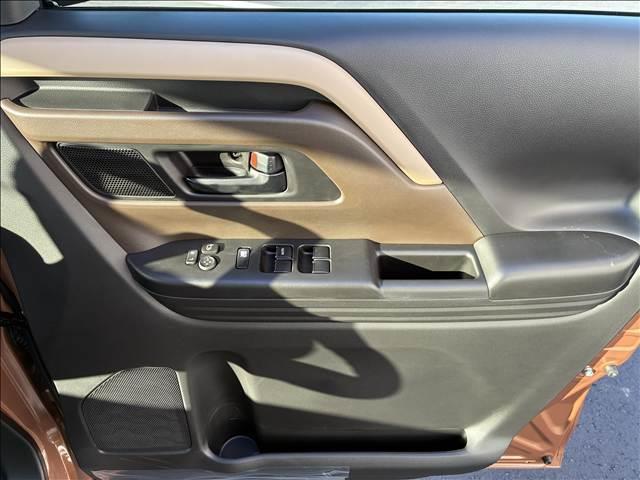 スペーシア HYBRID G 届出済未使用車(12枚目)