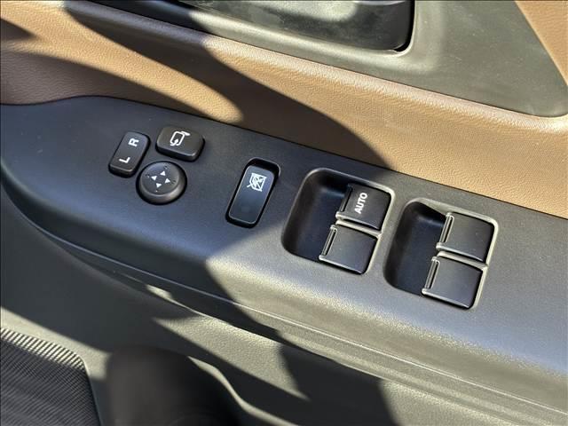 スペーシア HYBRID G 届出済未使用車(11枚目)