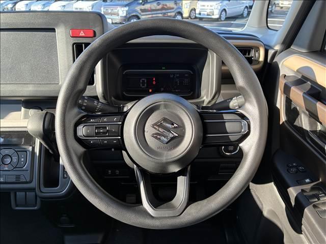 スペーシア ＨＹＢＲＩＤ　Ｇ　届出済未使用車（9枚目）