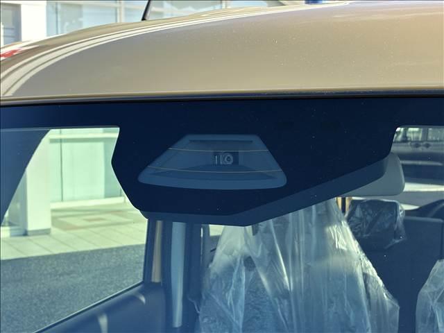 スペーシア ＨＹＢＲＩＤ　Ｇ　届出済未使用車（4枚目）