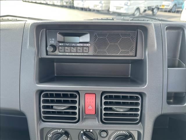 キャリイトラック ＫＣ　エアコン・パワステ　５ＭＴ　４ＷＤ　届出済未使用車（18枚目）