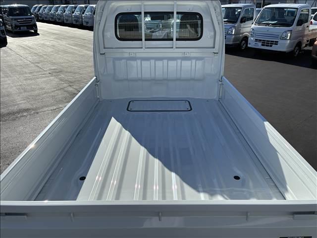 キャリイトラック ＫＣ　エアコン・パワステ　４ＡＴ　４ＷＤ　届出済未使用車（7枚目）