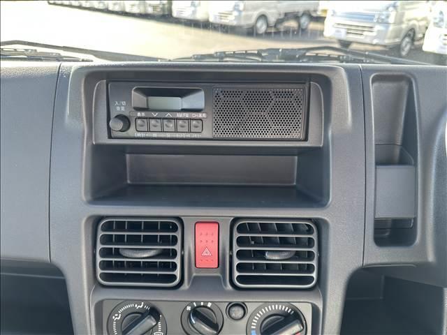 キャリイトラック ＫＣ　エアコン・パワステ　４ＡＴ　４ＷＤ　届出済未使用車（17枚目）