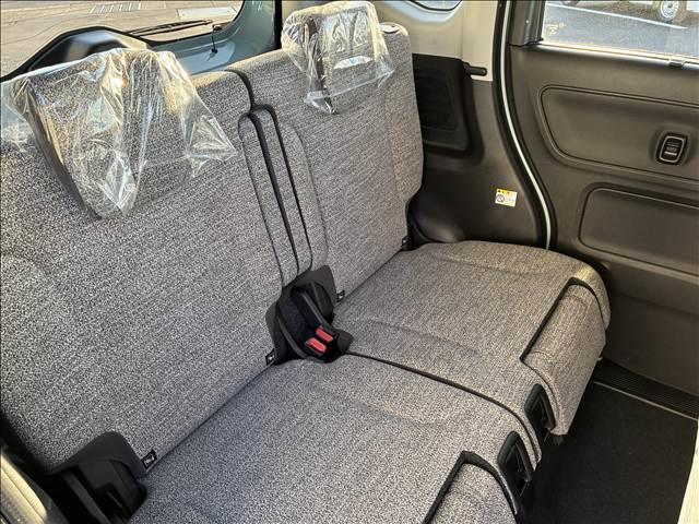 スペーシア ＨＹＢＲＩＤ　Ｘ　届出済未使用車（17枚目）