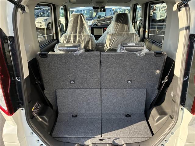 スペーシア ＨＹＢＲＩＤ　Ｘ　届出済未使用車（19枚目）