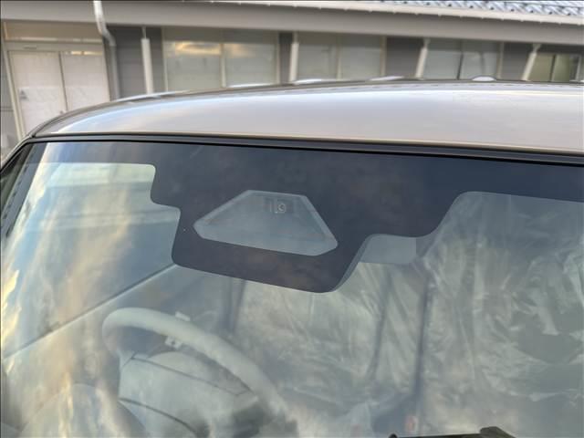 アルトラパン ハイブリッドＧ　届出済未使用車（4枚目）