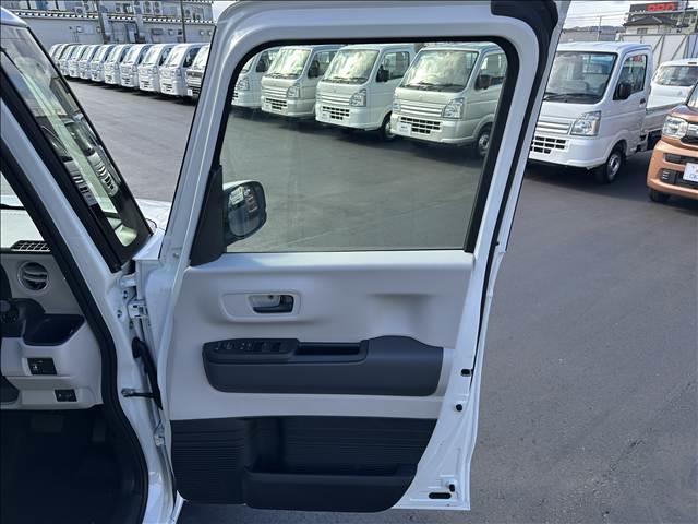 Ｎ－ＢＯＸ Ｎ－ＢＯＸ　届出済未使用車（8枚目）