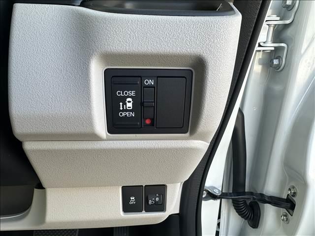 Ｎ－ＢＯＸ Ｎ－ＢＯＸ　届出済未使用車（16枚目）