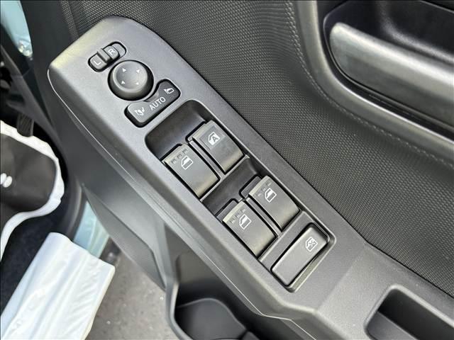 タフト Ｘ　届出済未使用車（10枚目）